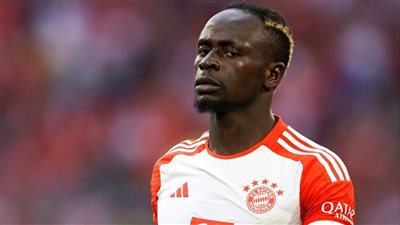 فيديو يوثق رد فعل ساديو ماني بعد مشاهدة قاسم لاجامي شقيق زميله علي لاجامي