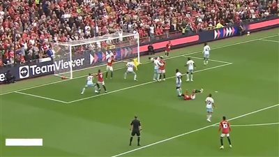 خلال مباراة اليوم.. كاسيميرو يُهدر أغرب فرصة في تاريخ البريميرليج (فيديو)