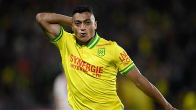 مصطفى محمد بجانب مبابي في التشكيل المثالي للدوري الفرنسي