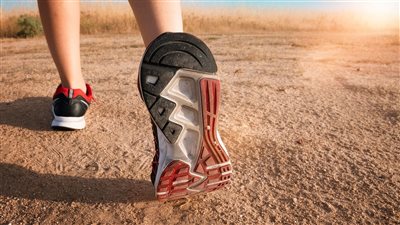 هل يقلل المشي السيلوليت؟.. حركي عضلات جسمك