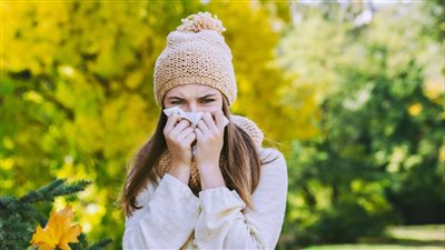طرق علاج حساسية الخريف.. بخاخات الأنف قد تكون حلا