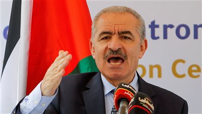 أشتية يبحث مع مسؤول أممي ضرورة زيادة المساعدات الإنسانية لغزة