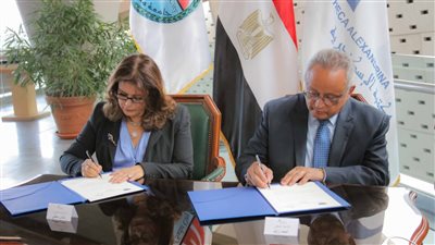 توقيع اتفاقية تعاون لإنشاء سفارة معرفة تابعة لمكتبة الإسكندرية بجامعة مدينة السادات