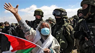 فلسطين.. إصابة 5 فلسطينيين برصاص قوات الاحتلال في مخيم جنين