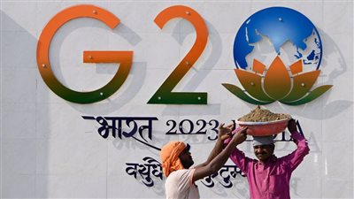 في ظل الحرب بـ 