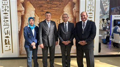 وزير السياحة والآثار يفتتح الجناح المصري المُشارك في معرض Leisure بموسكو 