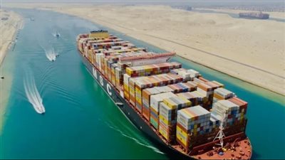 قناة السويس تحقق زيادة في إيراداتها لتصل إلى 9.4 مليار دولار العام الحالي