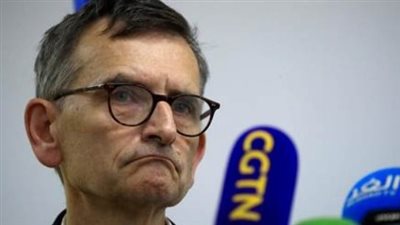 بعد عزم المبعوث الدولي إلى السودان على الاستقالة.. ماذا يحدث بالخرطوم؟