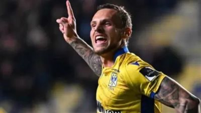 حقيقة اعتناق 