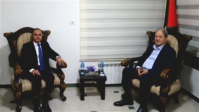 سفير مصر في رام الله يلتقي رئيس المجلس الوطني الفلسطيني