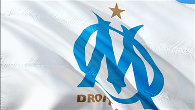 أزمة كبيرة في مارسيليا.. إيقاف نجمي الفريق بعد مشاجرة عنيفة داخل غرفة الملابس