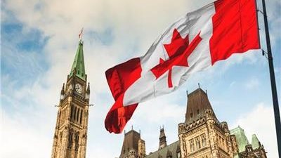 ارتفاع معدل السكان في كندا بسبب تزايد عدد المقيمين