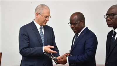 مصر تدعم جهود كوت ديفوار لإنشاء مركز تميز إقليمي لجراحة وزراعة الكبد