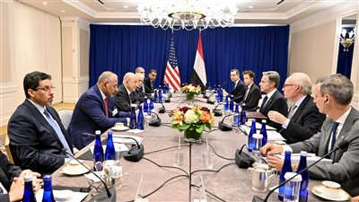 الزبيدي يناقش مع وزير الخارجية الأمريكي إنهاء الحرب في اليمن وبدء عملية سياسية شاملة