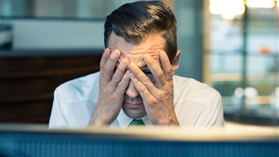  مراحل وأعراض الاحتراق الوظيفي.. وكيف يمكن أن تفادي تأثيره؟