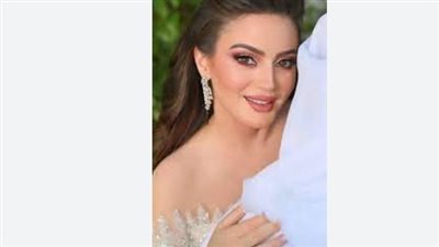  ترتدي الزي الرسمي للمملكة العربية السعودية.. دانية شافعي تتصدر التريند (صور)