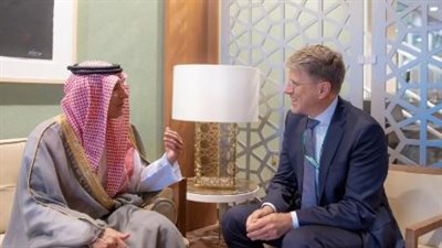 الجبير يلتقي وزير الدولة بجمهورية سلوفينيا