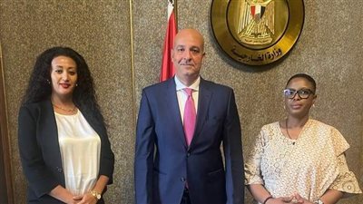 مساعد وزير الخارجية يستقبل مدير مركز الاتحاد الأفريقي لإعادة الإعمار والتنمية بعد النزاعات