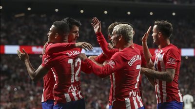 أتليتكو مدريد يقسو على ريال مدريد بثلاثية.. الملكي يتنازل عن الصدارة