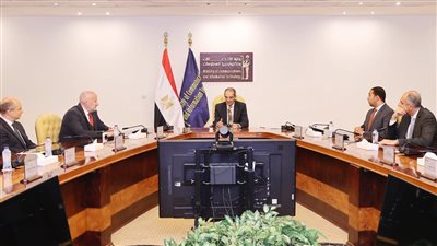 توقيع مذكرة تفاهم لبناء كابل بحرى يربط بين مصر وألبانيا