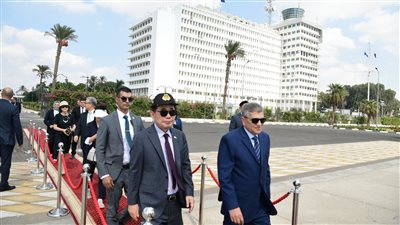 مصر.. الفريق أسامة ربيع يبحث سبل التعاون المشترك مع رئيس الجمعية الوطنية بكوريا الجنوبية