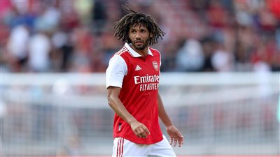 لرعاية واكتشاف المواهب.. محمد النني يعلن إنشاء نادي باسمه في لندن