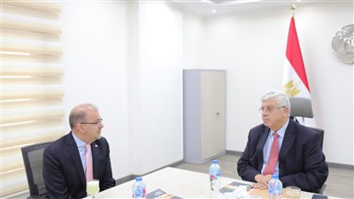 وزير التعليم العالي يلتقي نائب مساعد وزير الخارجية الأمريكي للتعليم والثقافة لبحث آليات التعاون المشترك