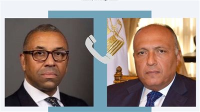 سامح شكري يتلقى اتصالًا هاتفيًا من وزير خارجية المملكة المتحدة