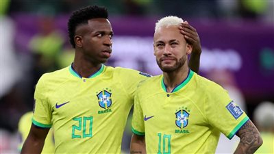 برعاية نيمار وفينيسيوس.. فضيحة أخلاقية 