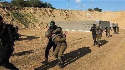 مسؤول إسرائيلي: الصور القادمة من المعركة مؤلمة ودموع الإسرائيليين تتساقط