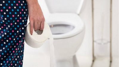 علاج التهاب البول في المنزل.. بشرب المياه حافظ على صحتك 