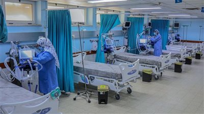 الأزمات تُلاحق القطاع الصحي في غزة.. فهل يقترب من الانهيار؟