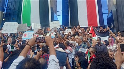 تضامنًا مع أهالي غزة.. بدء الوقفة الاحتجاجية أمام نقابة الصحفيين