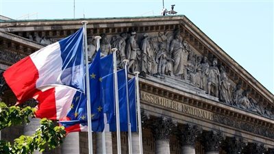 فرنسا تغلق سفارتها في النيجر 