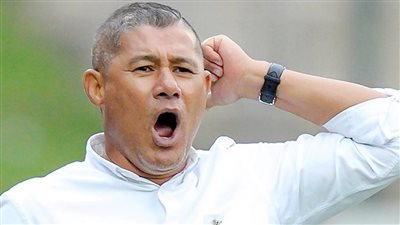 جونسون مع مجدي عبد الغني: الأهلي يستطيع الفوز أمام صن داونز فى ستاد القاهرة