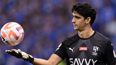 ياسين بونو: سعيد بوجودي في المركز الثالث عشر في جائزة أفضل لاعبي العالم (فيديو)