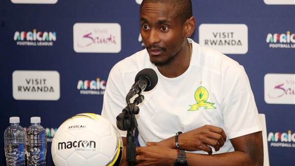 رسميا.. مولودية الجزائر يعلن تعيين موكوينا مديرا فنيا للفريق الأول