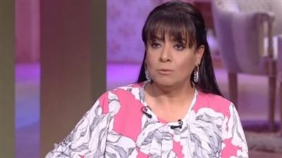 وجهت رسائل للمصرين.. نشوى مصطفى: حتى لو الكهربا قطعت 24 ساعة ايه المشكلة