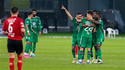 الأهلي يعود للانتصارات من بوابة الرياض.. ثلاثية تعزز موقعه بالدوري السعودي