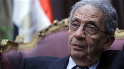 عمرو موسى يهنئ الرئيس السيسي بفوزه في الانتخابات الرئاسية 