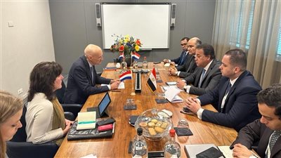 وزير الصحة يلتقي نظيره الهولندي لبحث دعم سبل التعاون في القطاع الصحي