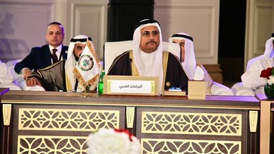 العسومي ينتقد حالة الصمت الدولي تجاه حرب غزة 