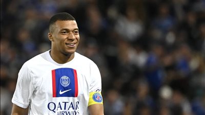 بغلاف تاريخي.. ماركا تحتفي بتوقيع مبابي مع ريال مدريد (صورة)