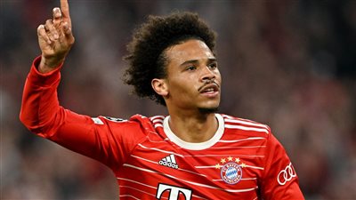 كيف حقق النجم الألماني ليروي سانى لاعب فريق بايرن ميونخ، رقمًا مميزًا مع العملاق البافاري؟