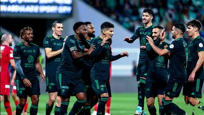 ضمك يخطف فوزا قاتلا من الأهلي في الدوري السعودي