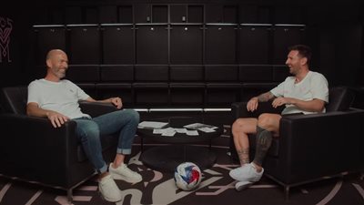 زيدان وميسي في لقاء الأساطير 