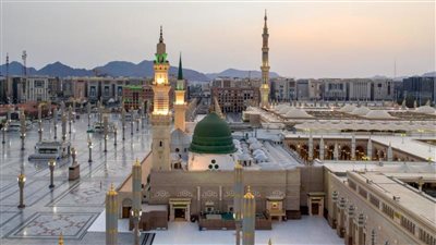  زوار المسجد النبوي يُشيدون بالخدمات المُقدمة لهم