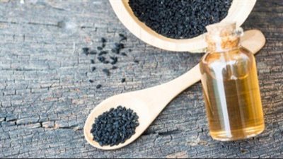 فوائد حبة البركة مع العسل.. 5 منافع مذهلة والأخيرة تخص الرجال