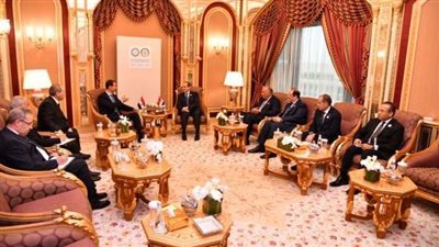 الرئيس المصري يلتقي نظيره السوري