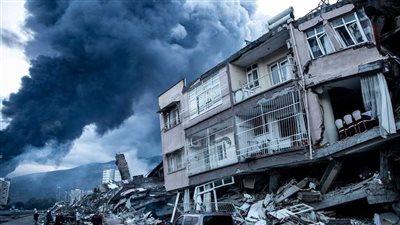 زلزال يضرب وسط إندونيسيا